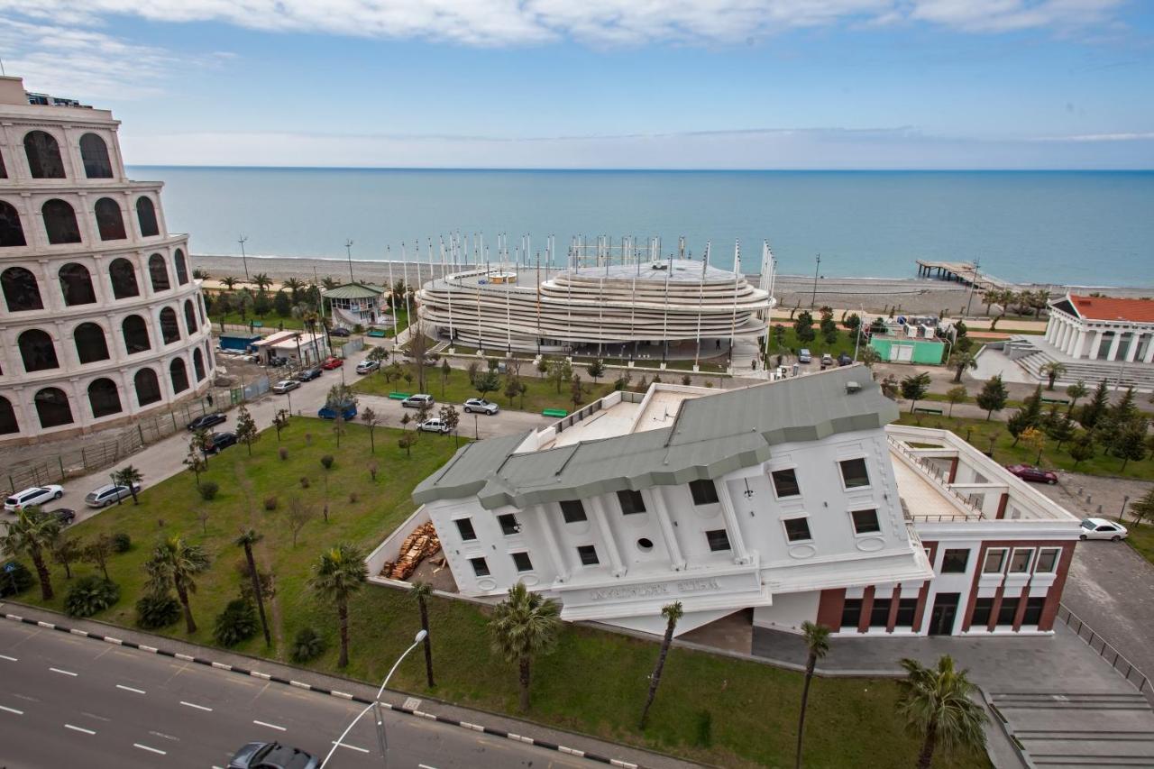 Sea View Rock Hotel Batumi Exterior photo